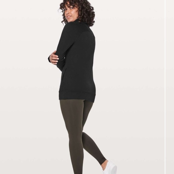 Lululemon To You Tunic, size 6, Black - Picture 8 of 8